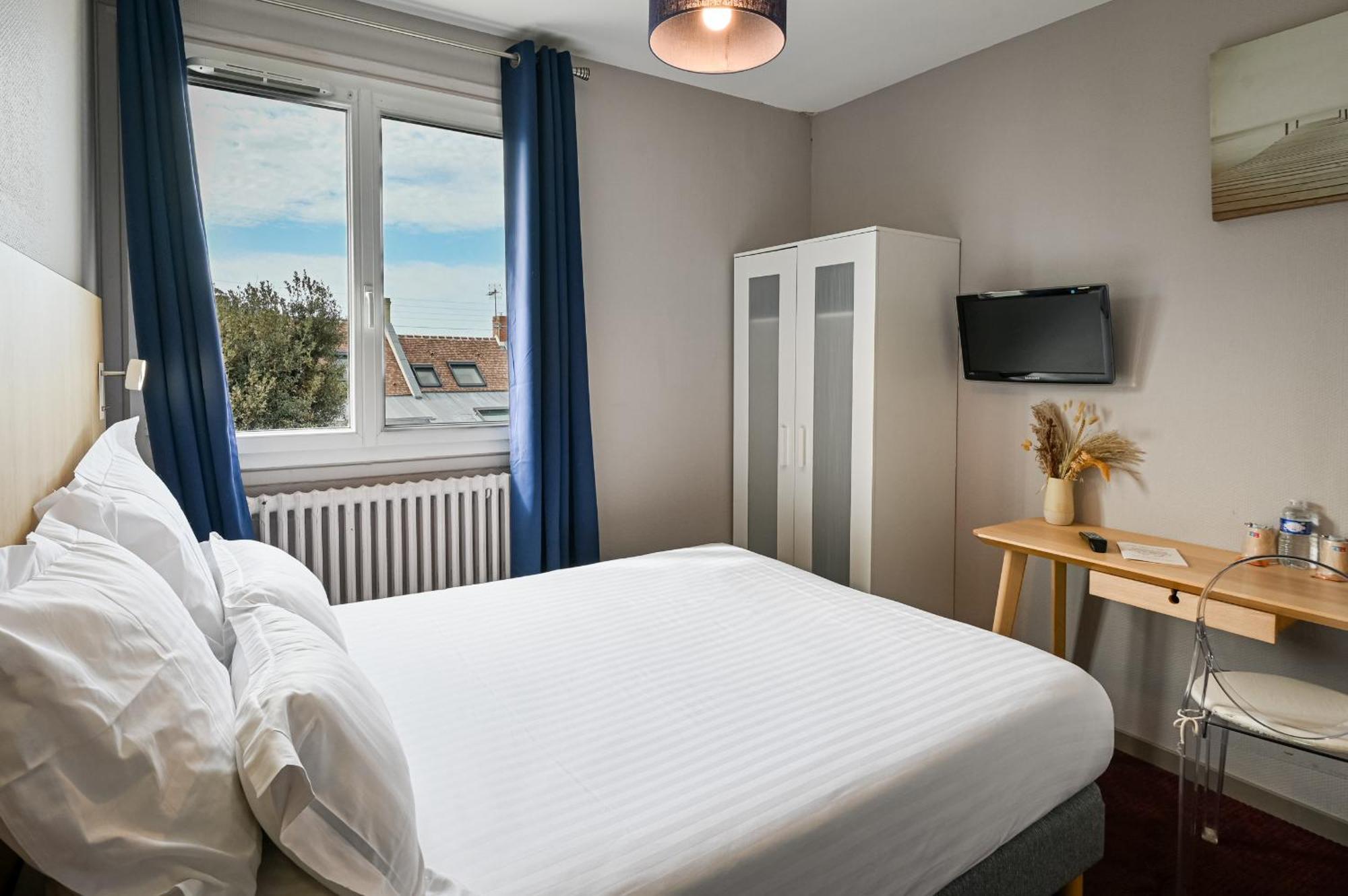 Saint Aubin Logis Hotel & Restaurant Εξωτερικό φωτογραφία