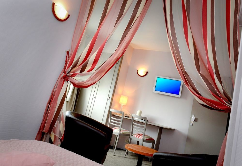 Saint Aubin Logis Hotel & Restaurant Εξωτερικό φωτογραφία