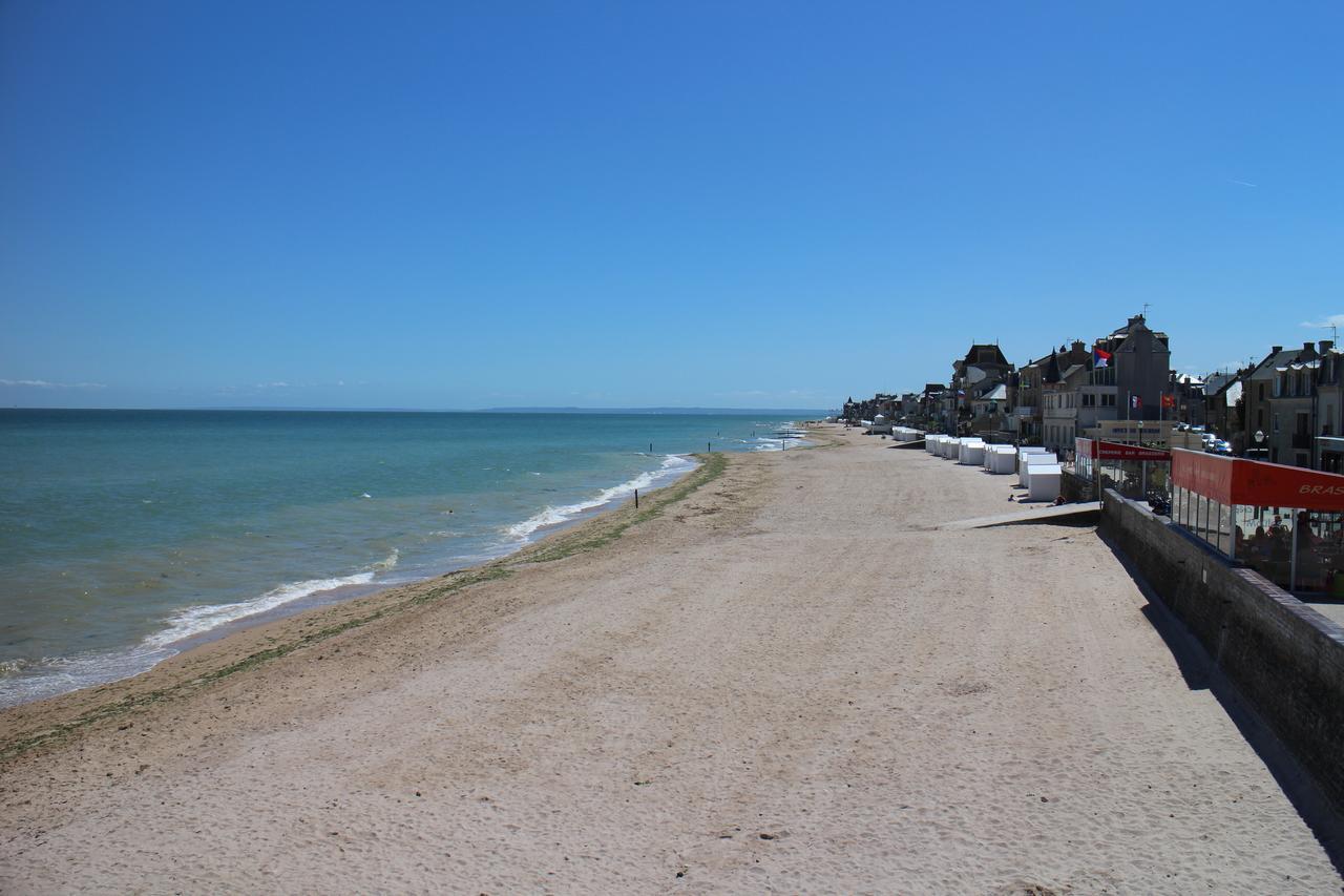 Saint Aubin Logis Hotel & Restaurant Εξωτερικό φωτογραφία