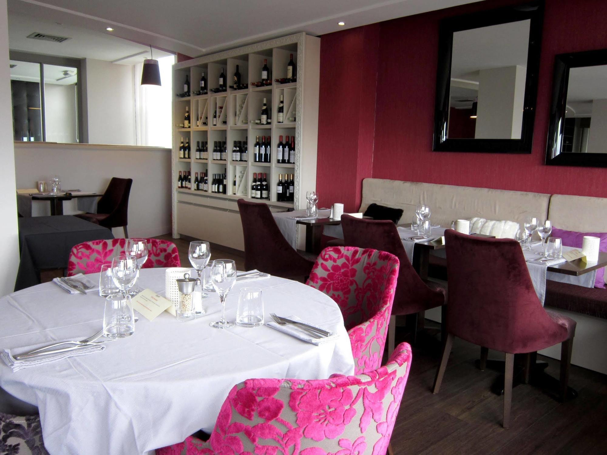 Saint Aubin Logis Hotel & Restaurant Εξωτερικό φωτογραφία