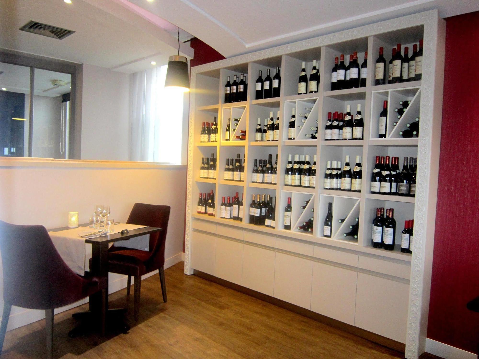 Saint Aubin Logis Hotel & Restaurant Εξωτερικό φωτογραφία